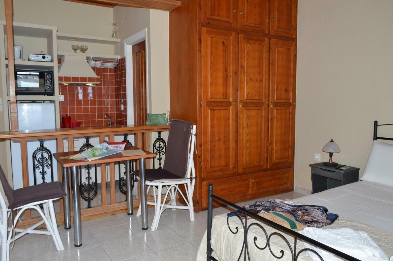 Vanessa Studios Poros  Exterior foto